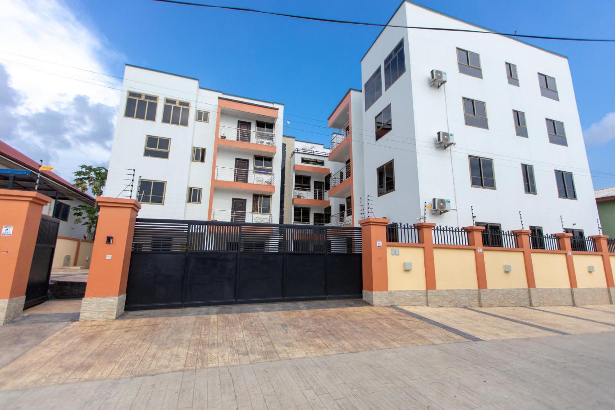 Kwashieman Washington Apartments - Just 25Mins Drive From The Airport מראה חיצוני תמונה